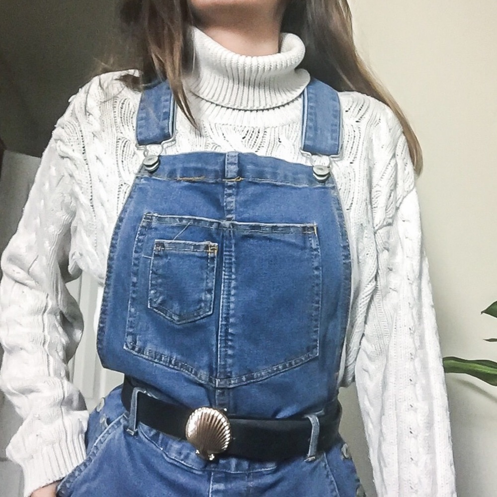 Classic Denim Distressed Overall Shorts - Picture 12 of 13